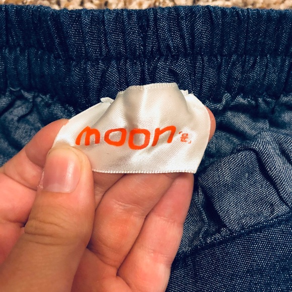 Chambray Navy White Floral Mini Skirt - Picture 5 of 6